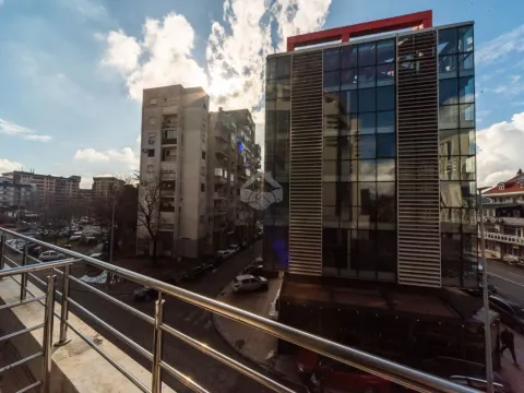 Rent, one bedroom apartment, 53m², Centar, Podgorica - image 10