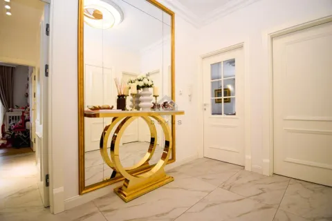 Rent, two bedroom apartment, 68m², Centar, Podgorica - image 19