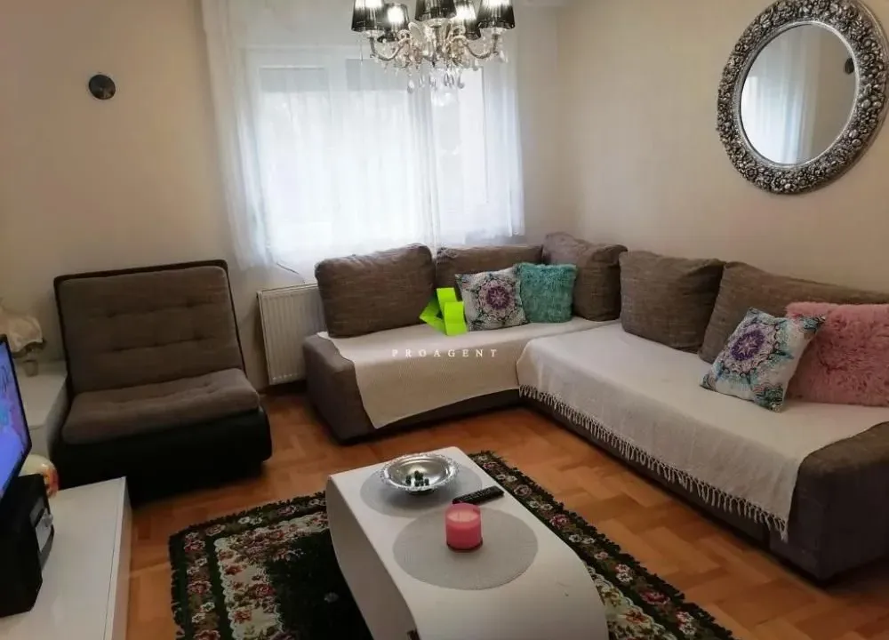 Sale, three bedroom apartment, 80m², Palilula, Niš
