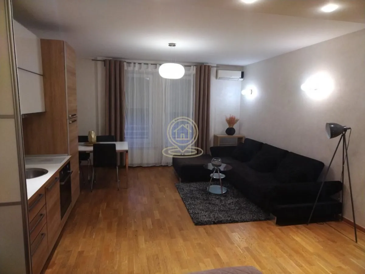 Rent, one bedroom apartment, 41m², Stari Grad, Beograd