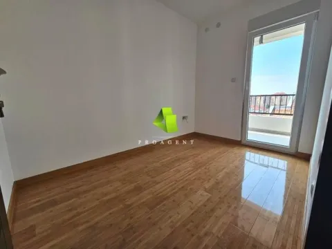 Sale, three bedroom apartment, 91m², Pantelej, Niš - image 12