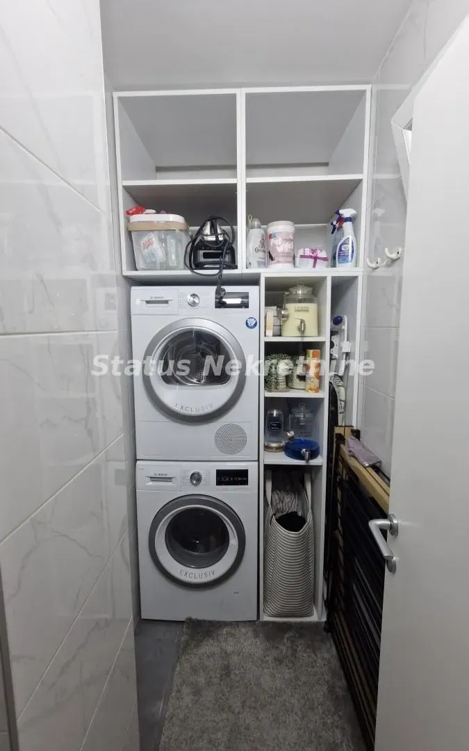 Prodaja, kuća, 285m², Sremski Karlovci, Novi Sad