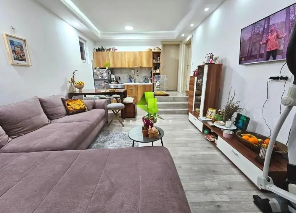 Prodaja, jednosoban stan, 40m², Ledena Stena, Niš