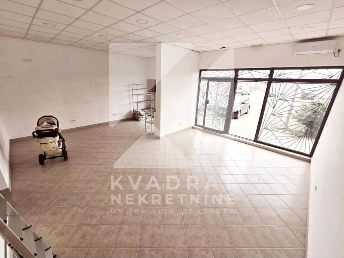 Rent, office space, 120m², Stari Aerodrom, Podgorica