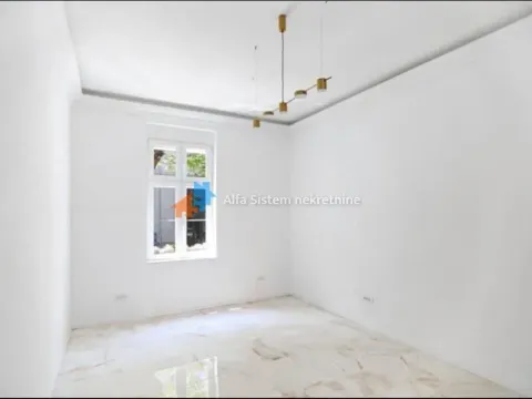 Izdavanje, trosoban stan, 105m², Stari Grad, Beograd - image 7