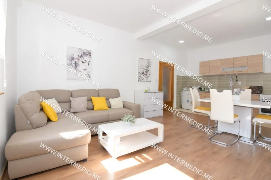 Prodaja, jednosoban stan, 48m², Topla, Herceg Novi