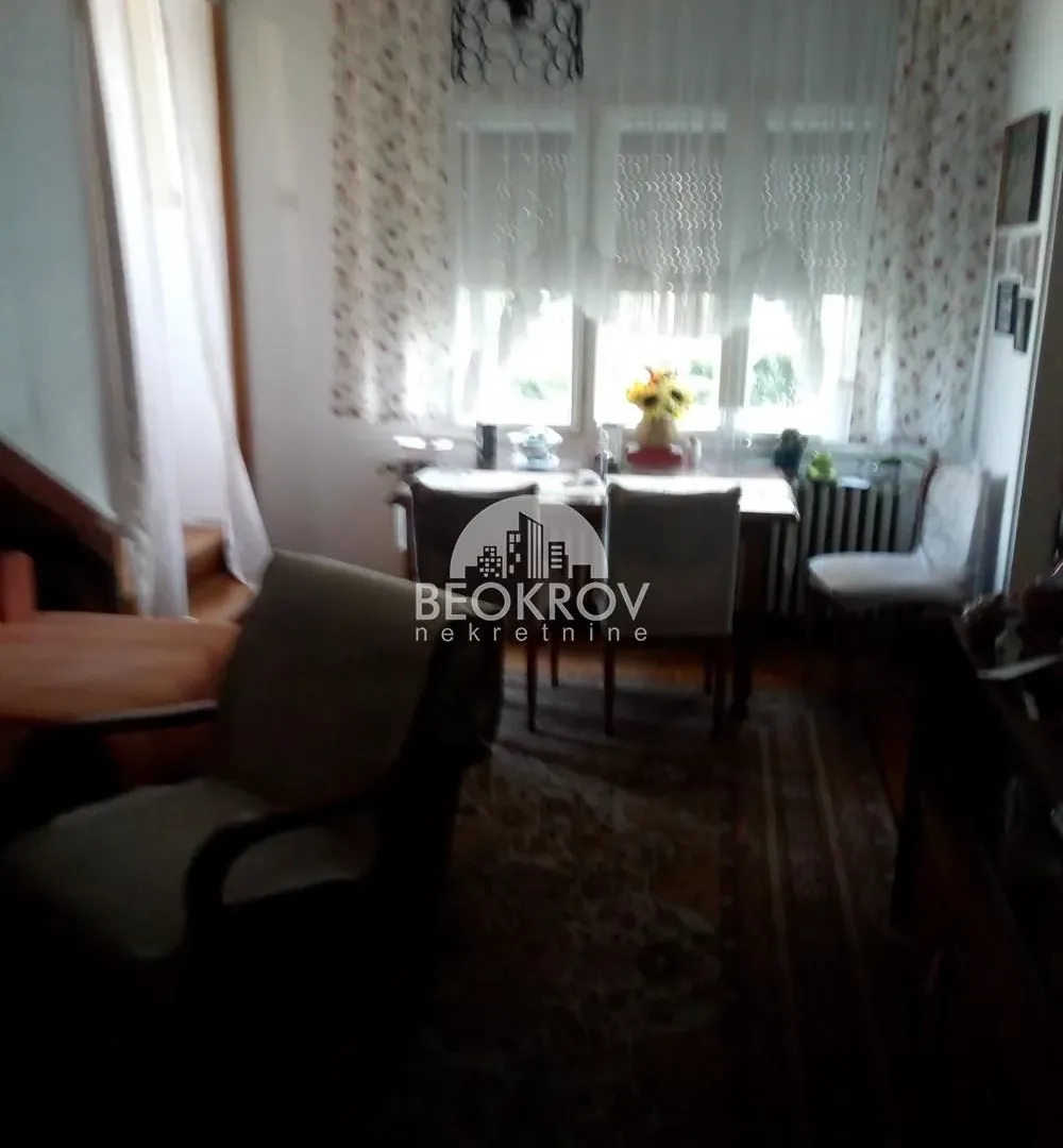 Sale, house, 200m², Čukarica, Beograd