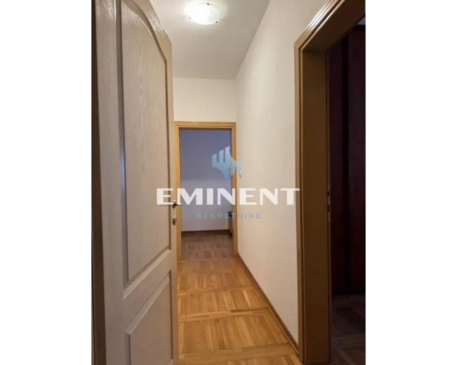 Rent, three bedroom apartment, 90m², Crveni Krst, Beograd