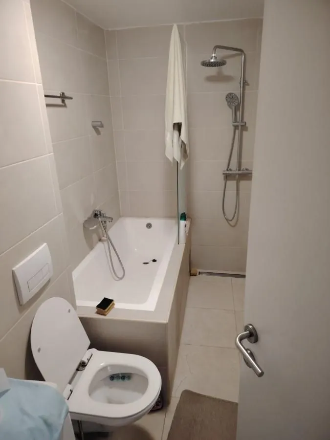 Izdavanje, garsonjera, 28m², Nova Detelinara, Novi Sad Sve Podlokacije