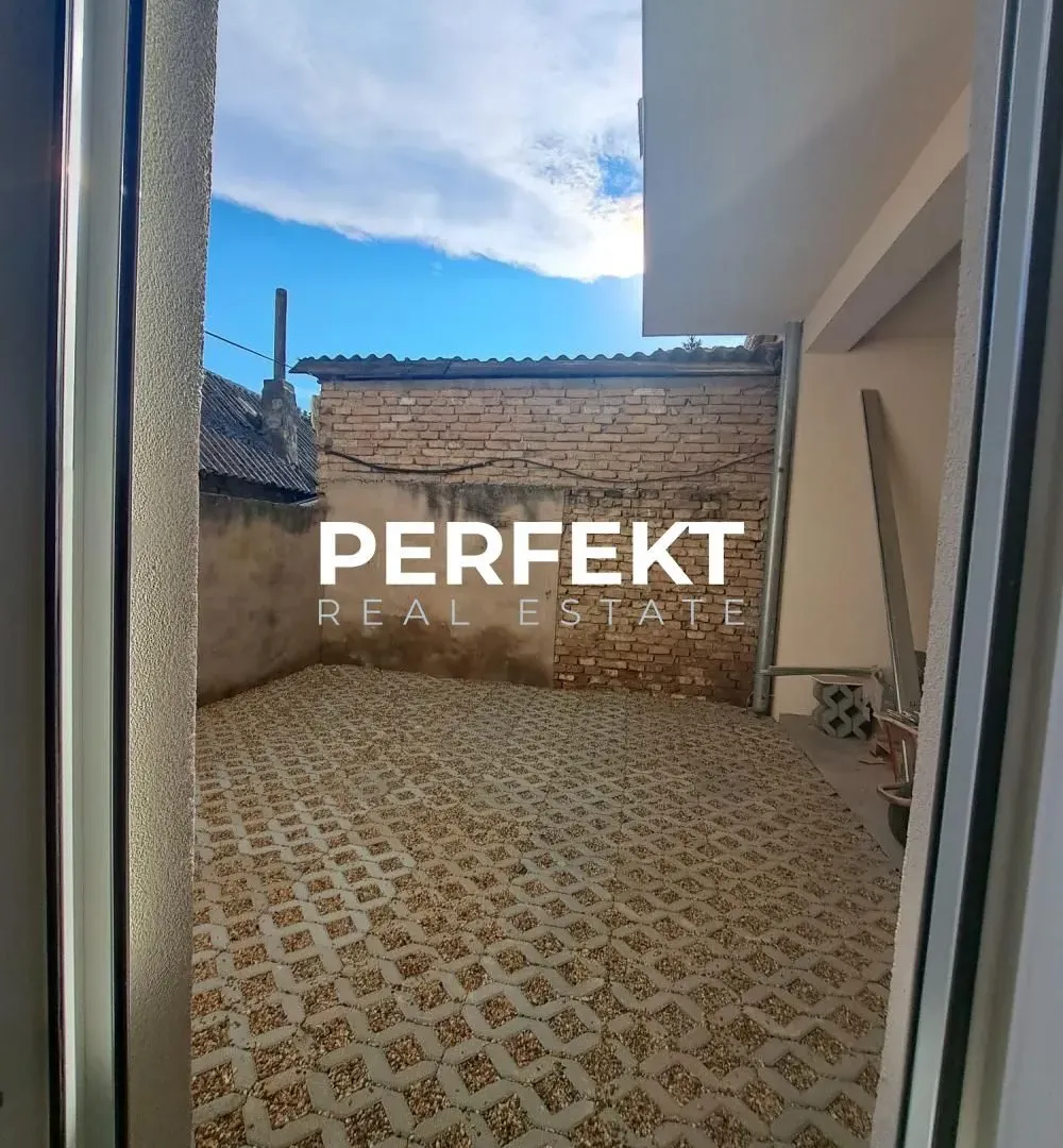 Izdavanje, jednosoban stan, 40m², Centar, Pančevo