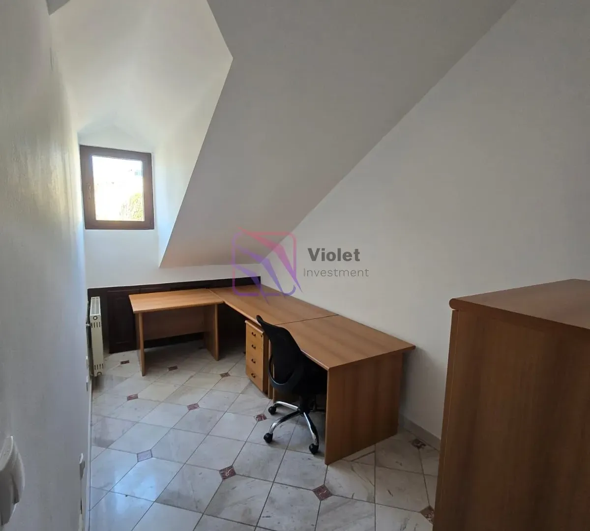 Rent, office space, 140m², Centar, Podgorica