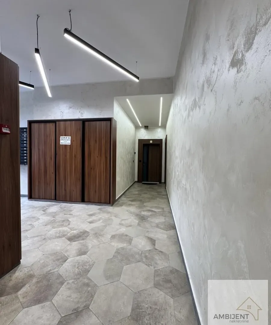 Prodaja, trosoban stan, 77m², Novi Banovci, Stara Pazova