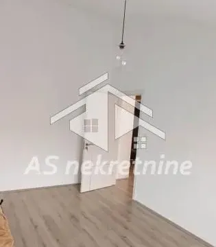 Izdavanje, trosoban stan, 74m², Gradska Bolnica, Zvezdara Sve Podlokacije - image 18