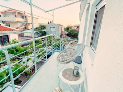 Prodaja, kuća, 100m², Sutomore, Bar