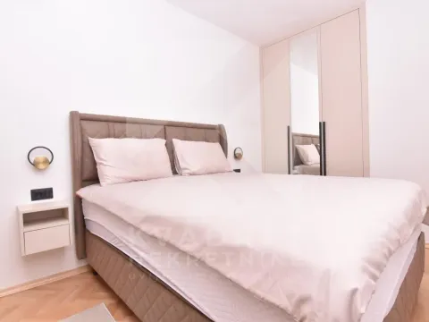 Rent, three bedroom apartment, 105m², Preko Morače, Podgorica - image 13