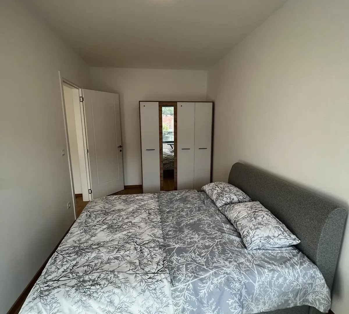 Sale, two bedroom apartment, 65m², Bečići, Budva