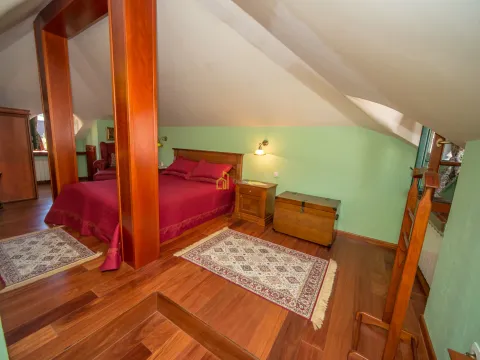 Sale, house, 168m², Cetinje, Crna Gora - image 24