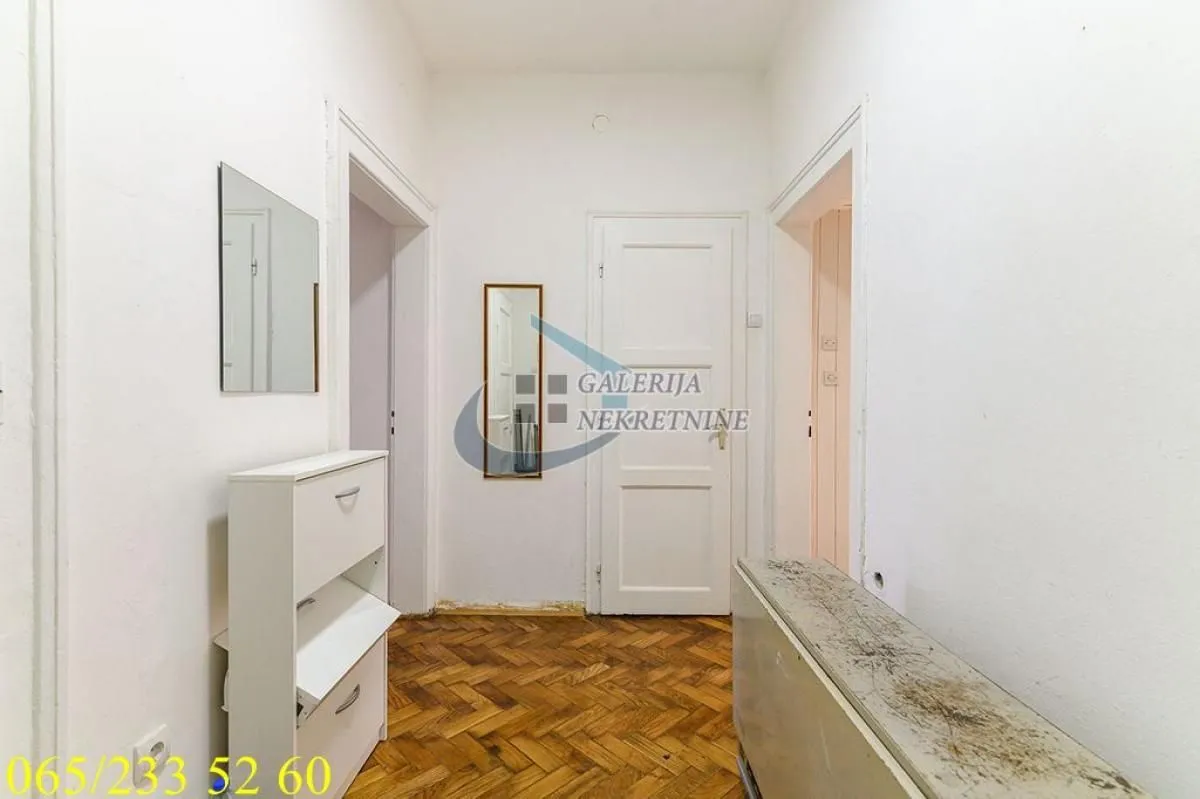 Sale, two bedroom apartment, 57m², Stari Grad, Beograd