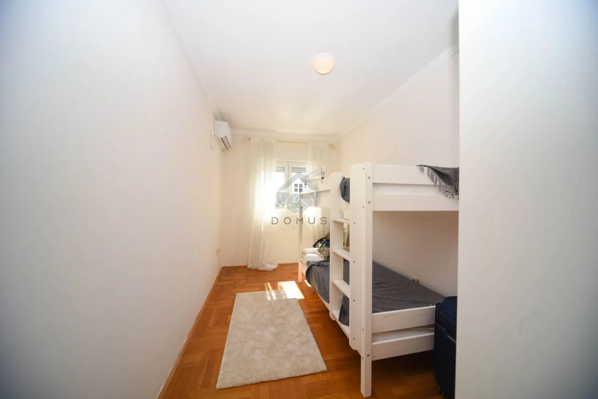 Rent, two bedroom apartment, 70m², Pobrežje, Podgorica