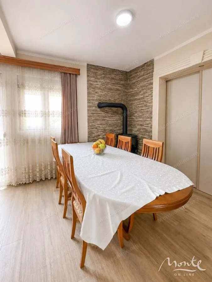Prodaja, kuća, 125m², Murtovina, Podgorica