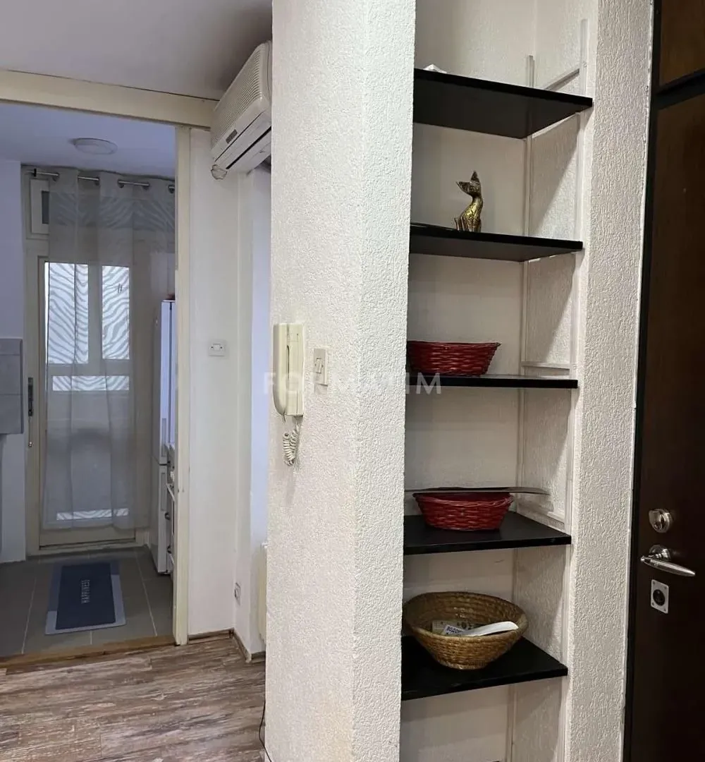 Prodaja, dvosoban stan, 47m², Novi Beograd Blok 23, Novi Beograd Sve Podlokacije
