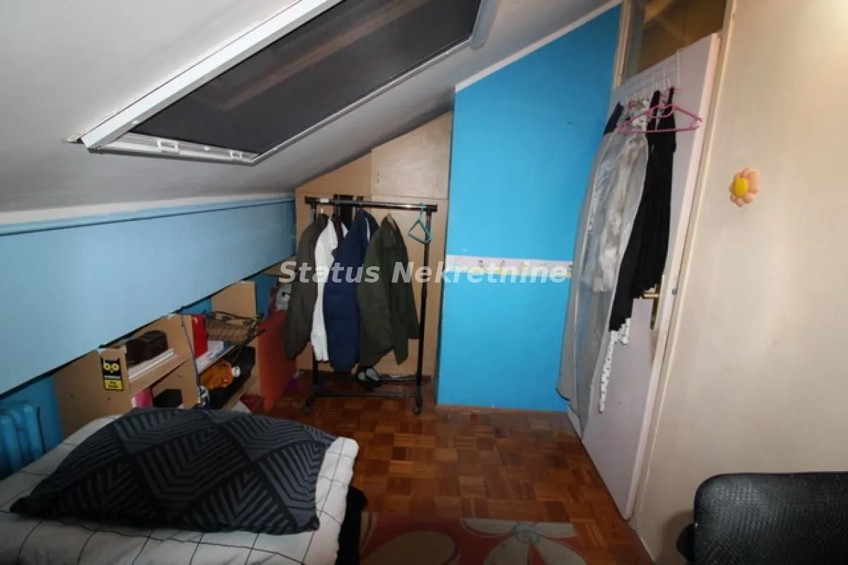 Prodaja, trosoban stan, 67m², Novo naselje, Novi Sad