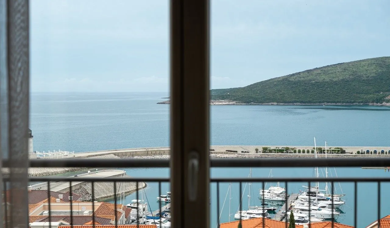 Prodaja, dvosoban stan, 114m², Luštica Bay, Tivat