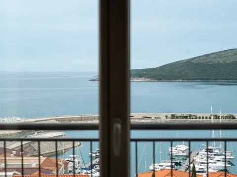 Prodaja, dvosoban stan, 114m², Luštica Bay, Tivat - image 19