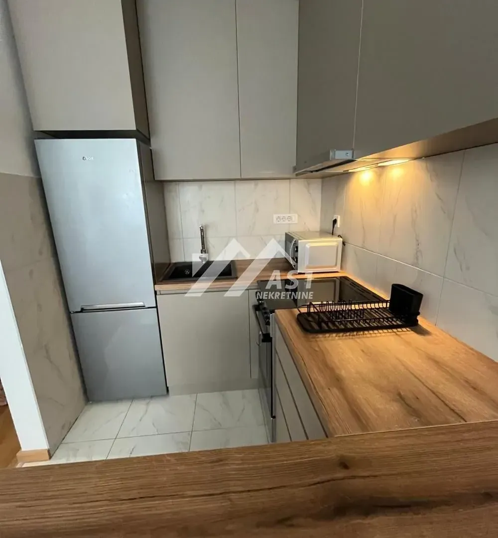 Izdavanje, jednosoban stan, 32m², Telep, Novi Sad Sve Podlokacije