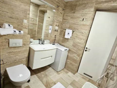 Prodaja, dvosoban stan, 77m², Tre Canne, Budva - image 9