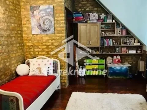 Izdavanje, kuća, 367m², Jajinci, Voždovac Sve Podlokacije - image 20