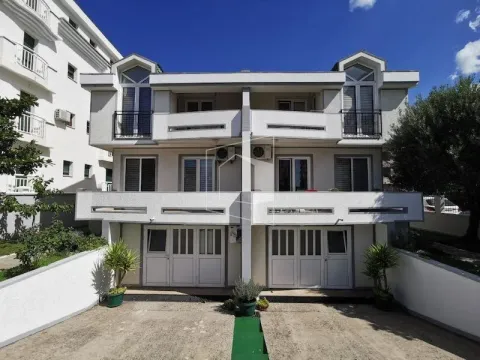 Sale, house, 350m², Podgorica, Crna Gora - image 2