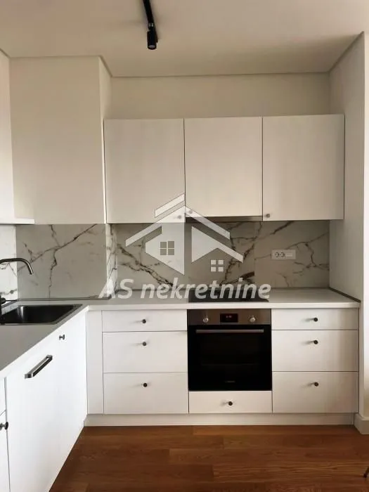 Rent, two bedroom apartment, 53m², Vračar Sve Podlokacije, Beograd