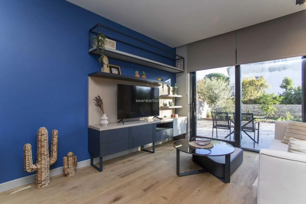 Prodaja, jednosoban stan, 125m², Donja Lastva, Tivat