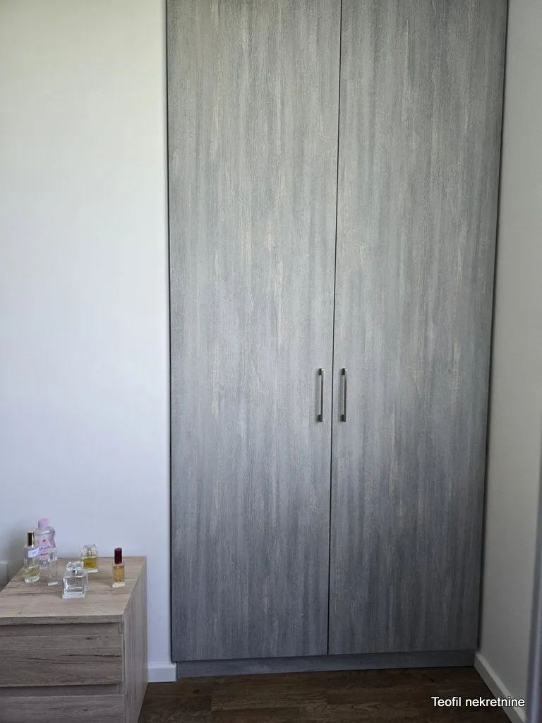 Izdavanje, dvosoban stan, 44m², Zvezdara, Zvezdara Sve Podlokacije