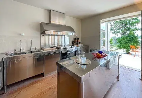 Sale, house, 305m², Reževići, Budva - image 3