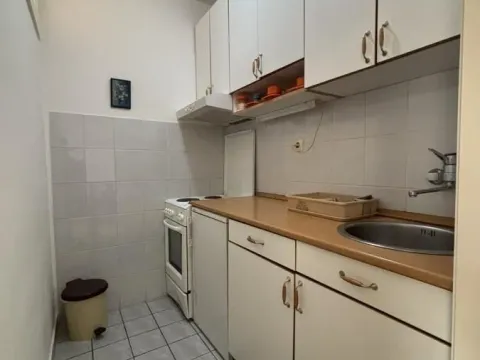 Izdavanje, jednosoban stan, 39m², Grbavica, Novi Sad Sve Podlokacije - image 4