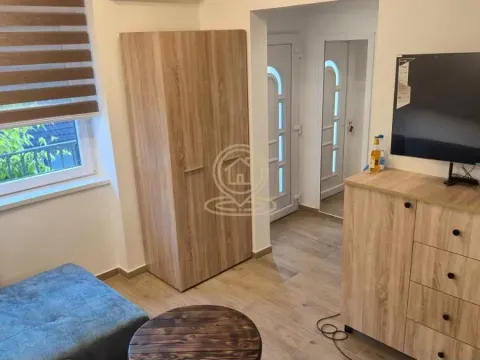 Rent, studio apartment, 20m², Centar, Novi Sad - image 4