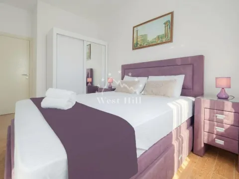 Sale, one bedroom apartment, 51m², Bečići, Budva - image 8