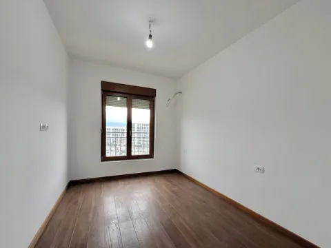 Sale, two bedroom apartment, 85m², Master Kvart, Podgorica - image 10