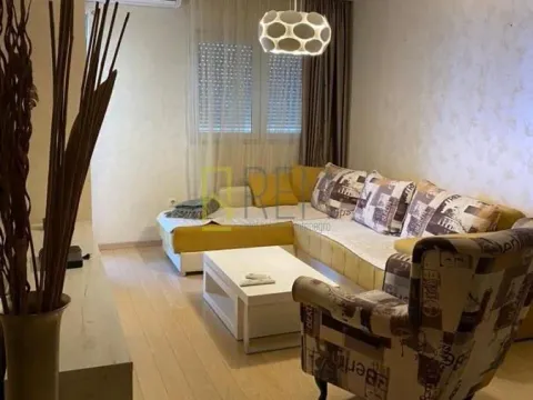 Prodaja, dvosoban stan, 67m², City Kvart, Podgorica