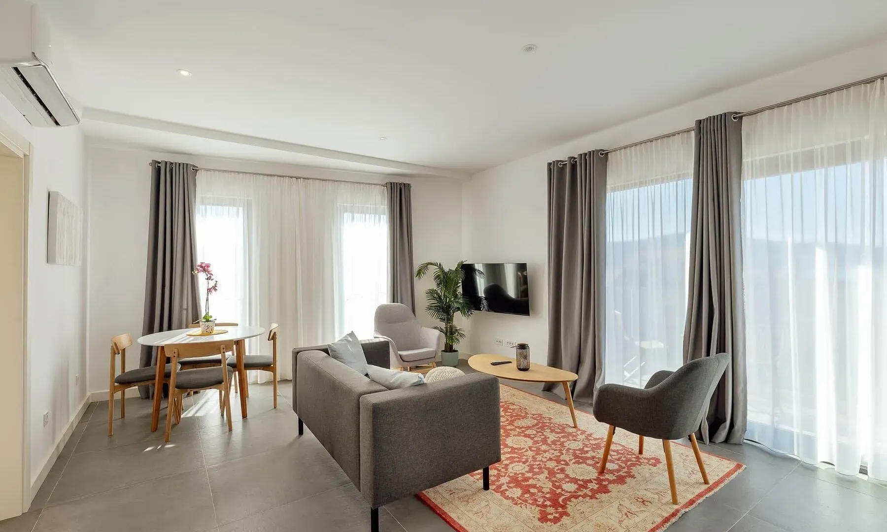 Prodaja, jednosoban stan, 55m², Donja Lastva, Tivat