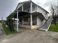 Prodaja, kuća, 216m², Spuž, Danilovgrad - image 1