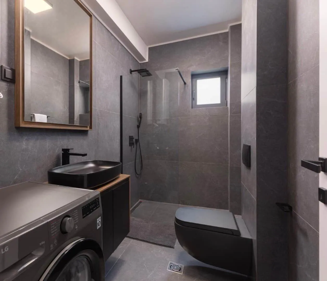 Prodaja, trosoban stan, 204m², Kotor, Crna Gora