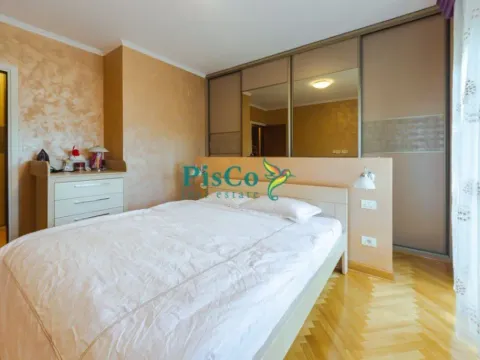 Rent, two bedroom apartment, 88m², City Kvart, Podgorica