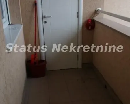 Izdavanje, jednosoban stan, 42m², Bulevar Oslobodjenja, Novi Sad Sve Podlokacije - image 11