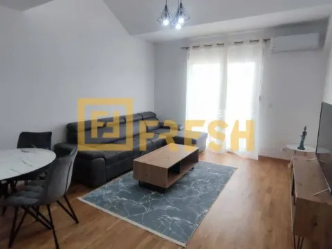 Izdavanje, dvosoban stan, 81m², Ljubović, Podgorica - image 2