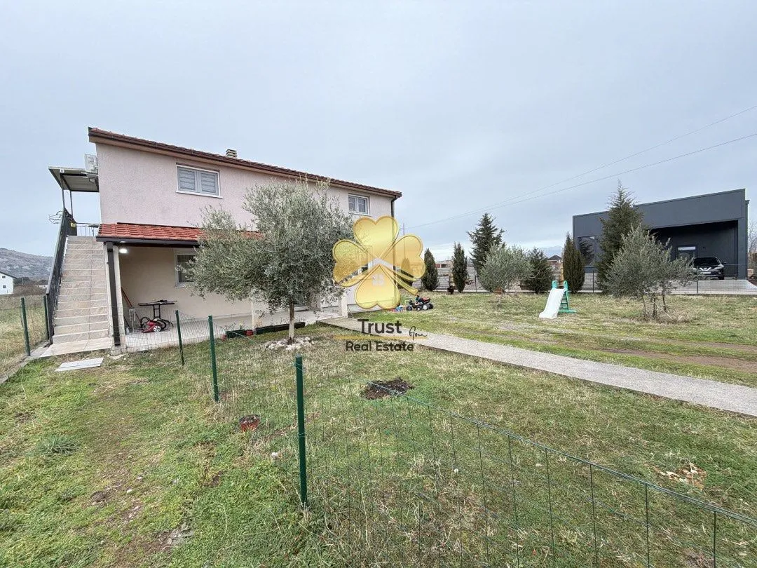 Izdavanje, kuća, 170m², Donji Kokoti, Podgorica