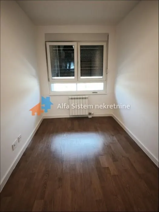 Rent, three bedroom apartment, 72m², Zemun Cara Dušana, Zemun Sve Podlokacije