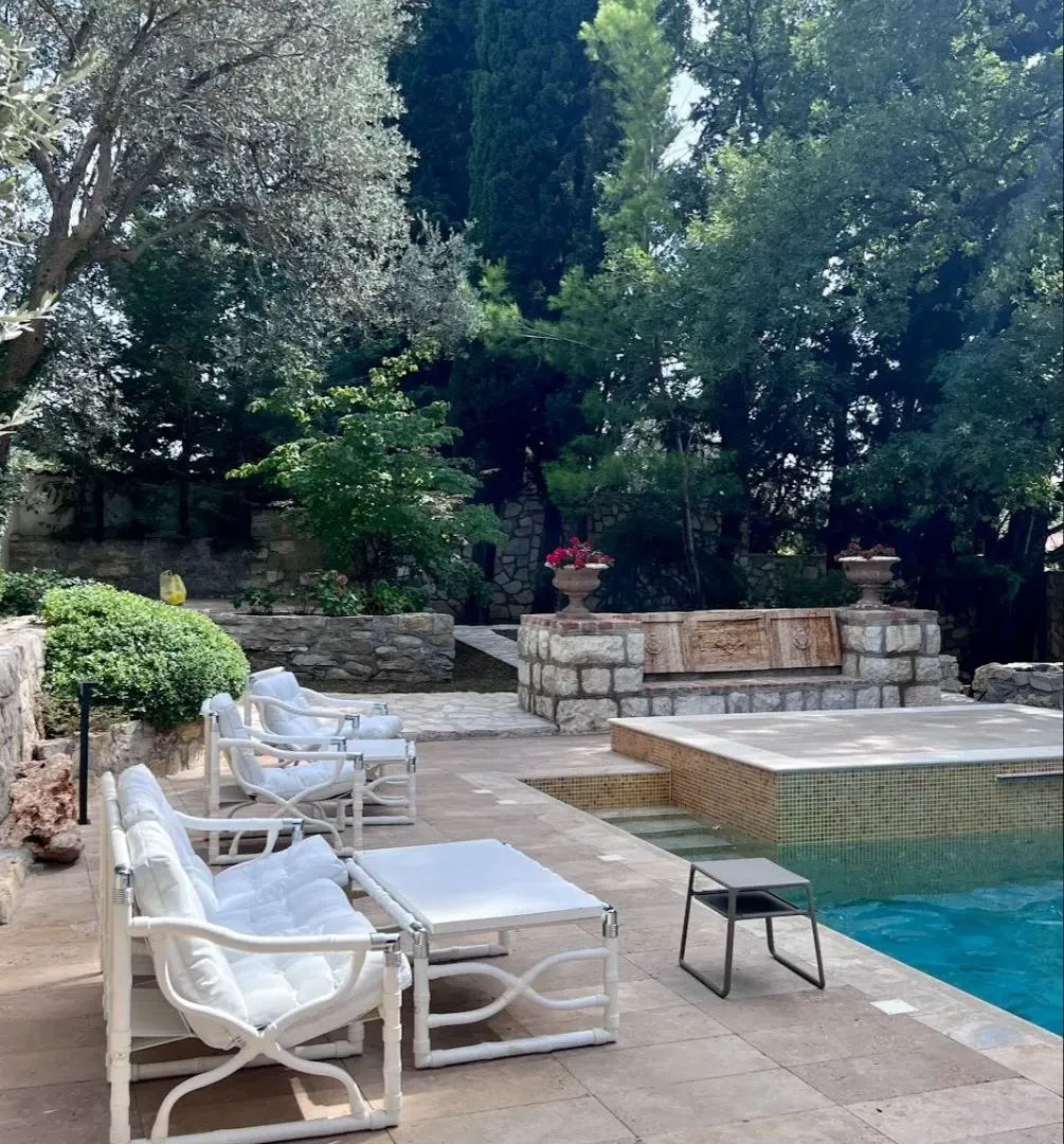Sale, house, 550m², Reževići, Budva